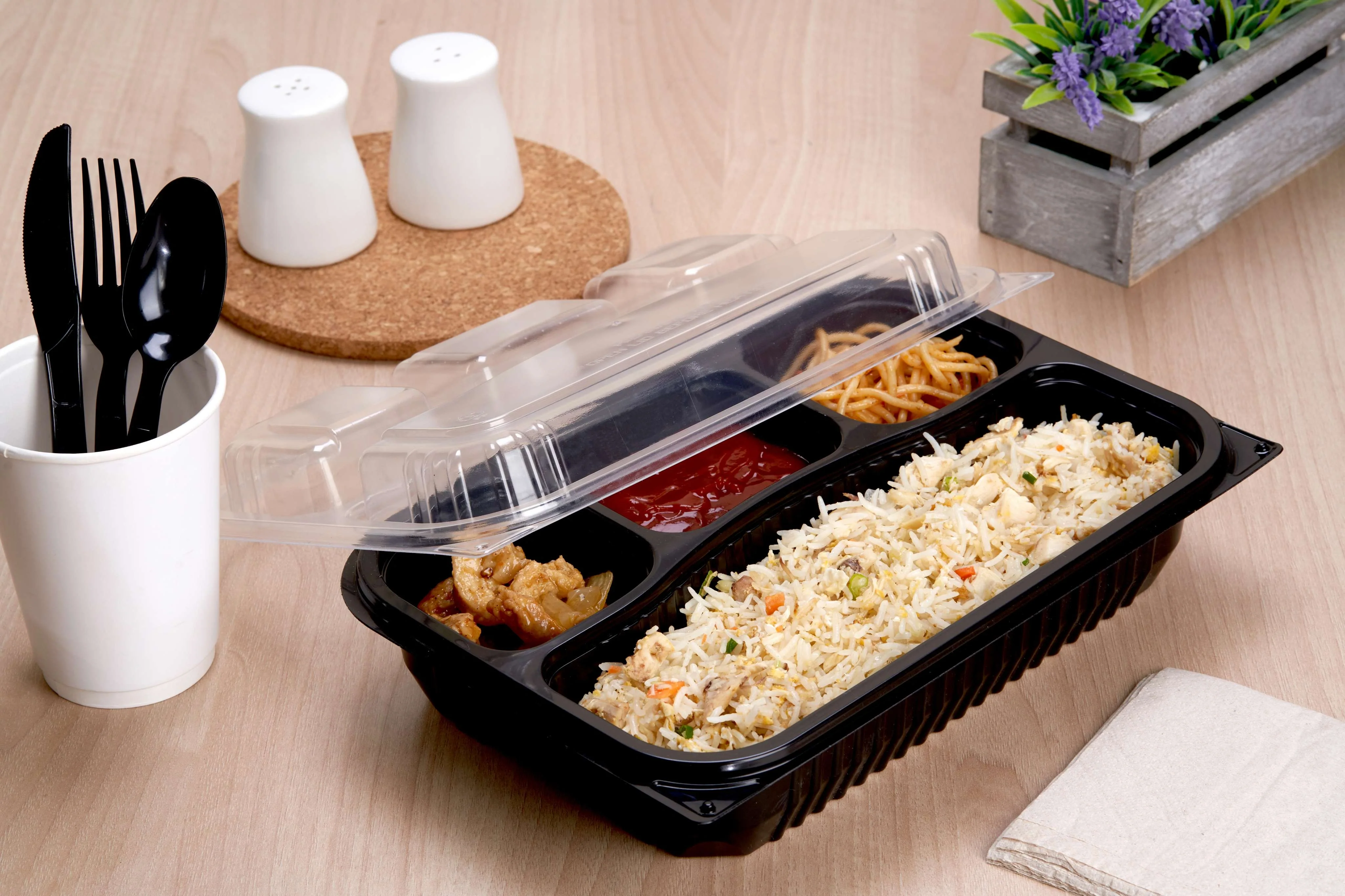 Black Base Rectangular 4-Compartment Container 200 Pieces - Image 2